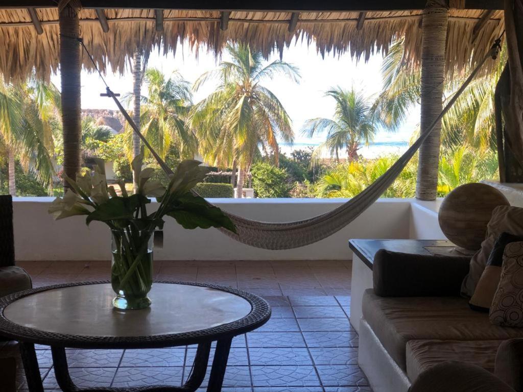 Casa Maya Private Villa On The Beach Puerto Escondido  Dış mekan fotoğraf