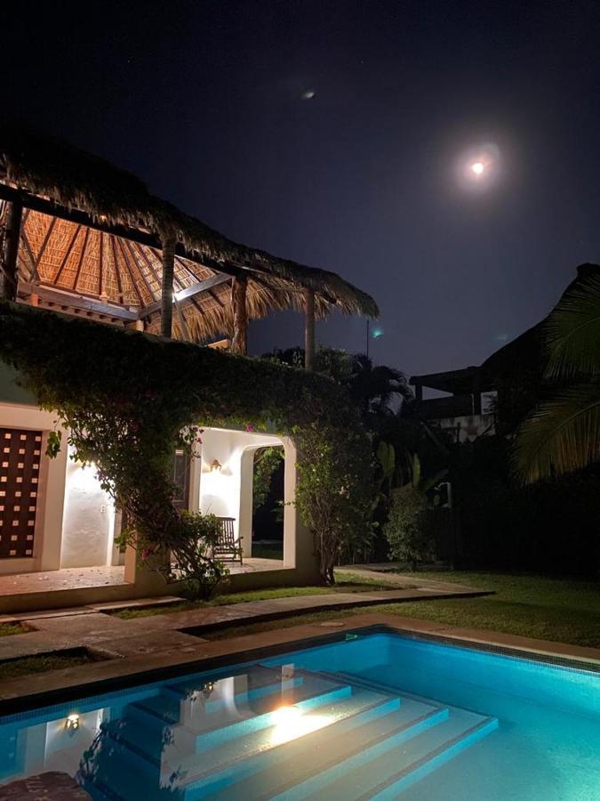 Casa Maya Private Villa On The Beach Puerto Escondido  Dış mekan fotoğraf